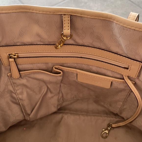 Michael Kors studded tote - Picture 9 of 11